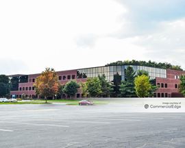 1 Financial Pkwy