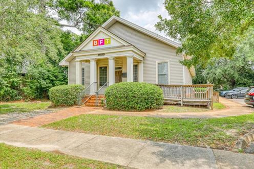 Downtown Thomasville Commercial Office / Medical Office building with added dev