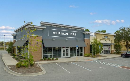 Corner Lakes Shoppes