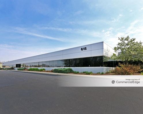 Lakeside Green Business Center & Carmel Corporate Four