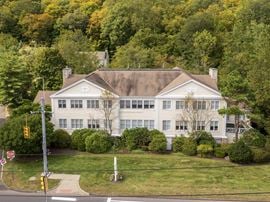 641 Danbury Rd