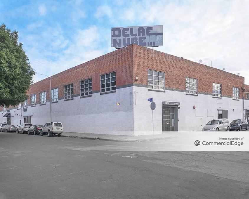 1214-1222 East 18th Street & 1201, 1207, 1211 & 1225 East Washington Blvd
