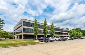 800-900 Lanidex Plaza