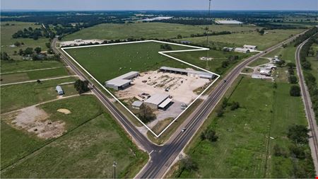 Photo of commercial space at 17552 U.S. 79 in Marquez