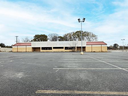 1831 Great Falls Hwy - Lancaster
