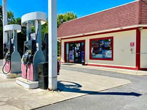 Manny's Petroleum & Convenience Store - Morrisonville
