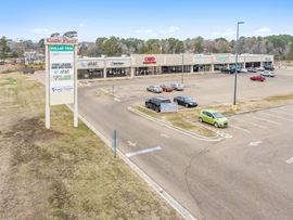 Farmerville, Louisiana - Eagle Plaza