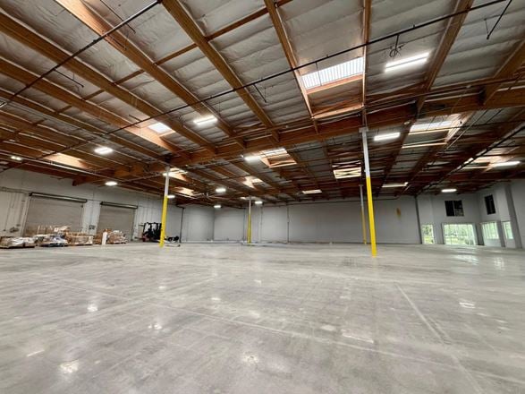 3100 Camino Del Sol