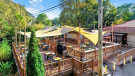 Stoney Creek Inn