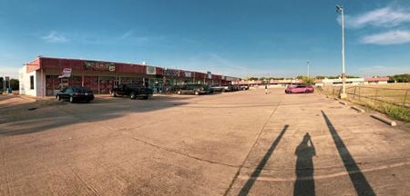 Retail space for Rent at 401 Marshall in Grand Prairie