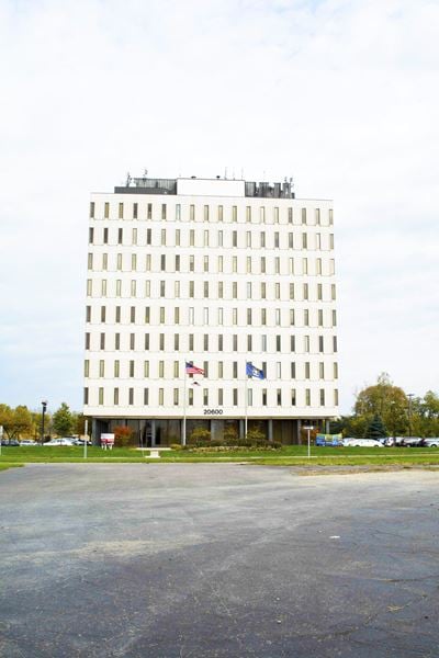 Horizon Business Center West