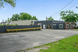 8 Northway Lane