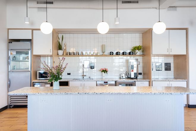 WeWork - Bellevue Place