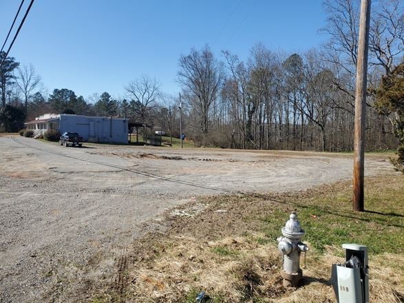 14071 Cumming Hwy