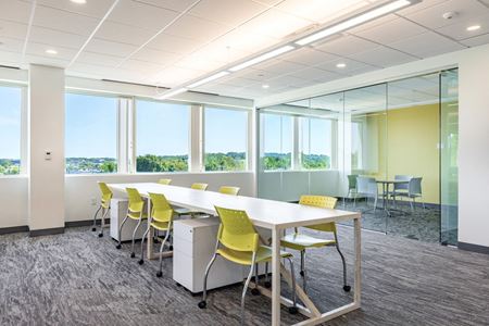 302      Space Photo Gallery 2