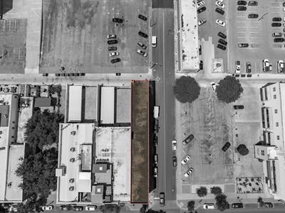 701 Austin Ave