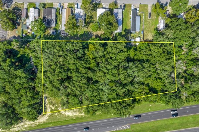 1.67 Acres of Commercial Land on US Highway 27
