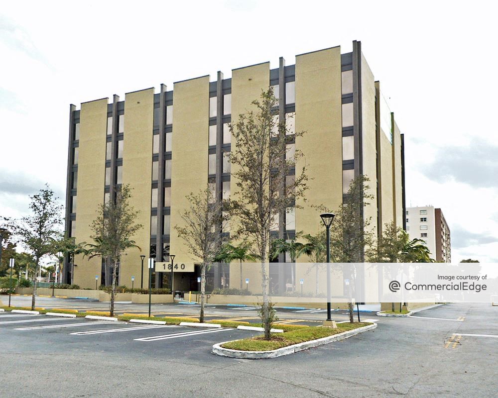 Palm Springs Center - 1840 West 49th Street, Hialeah, FL | Office Building