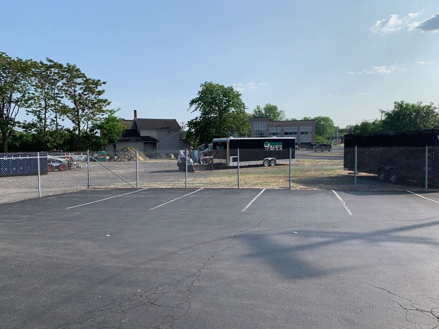Multi-Tenant Investment