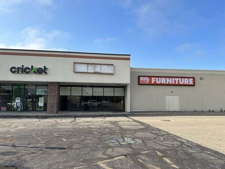 Retail space for Rent at 305 Deo Drive in Newark