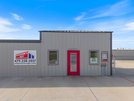 Photo of commercial space at 1100 E Kenwood St in Siloam Springs