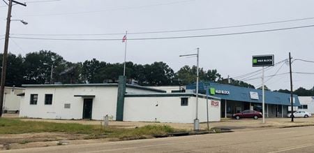 Photo of commercial space at 4147 Northview Dr. in Jackson