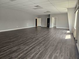 1008 Industrial Court