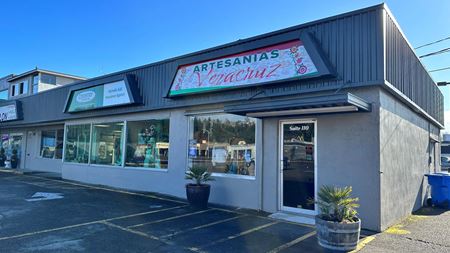 Retail space for Rent at 717 Vandercook Way in Longview