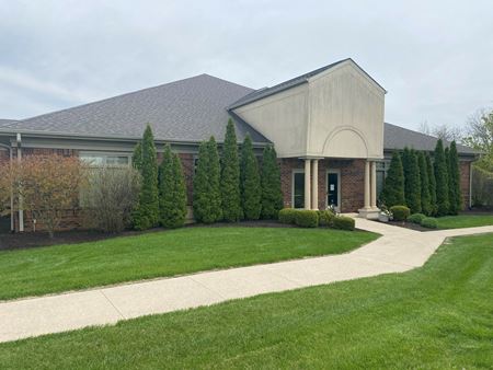 Office space for Rent at 1102 Chestnut  Hills Pkwy. in Fort Wayne