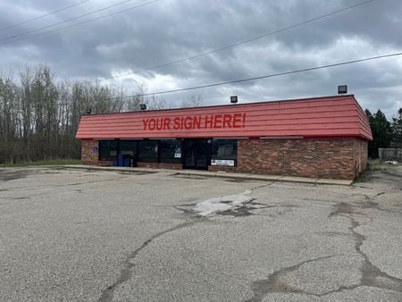 Retail space for Sale at 10775 Dixie Highway in Davisburg