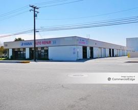 230 E Dyer
