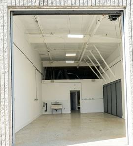 Windward Business Center