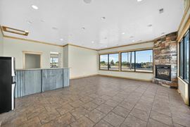 Multi-Tenant Office/Warehouse Asset