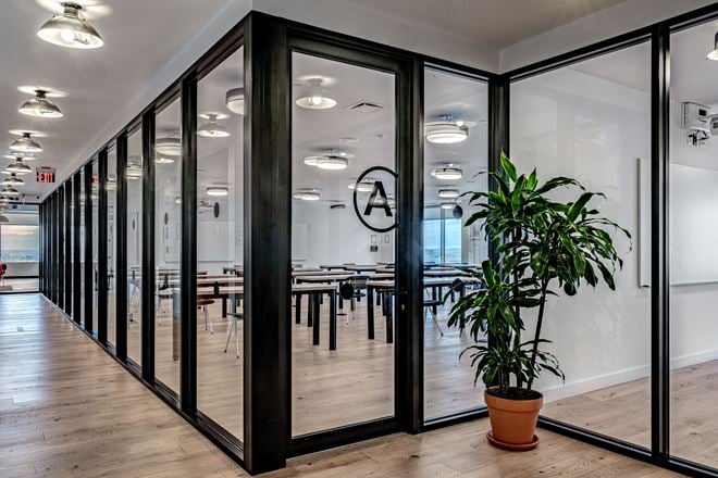 WeWork - One Lincoln Street