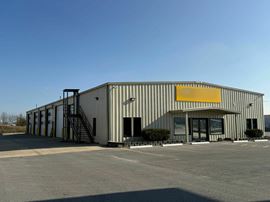 INDUSTRIAL SHOP W / OFFICE AND YARD SPACE FOR SUBLEASE