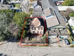 2416 Whitney St 