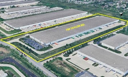 Photo of commercial space at 790 W Taylor Rd in Romeoville