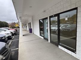 Retail End-cap on Merrimon Ave