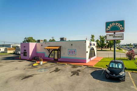 Retail space for Sale at 905 North Lynn Riggs Boulevard in Claremore