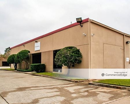 Industrial space for Rent at 301, 303, 305 Wells Fargo in Houston