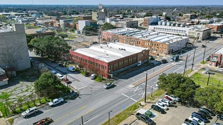 Photo of commercial space at 123 E William J Bryan Pkwy in Bryan