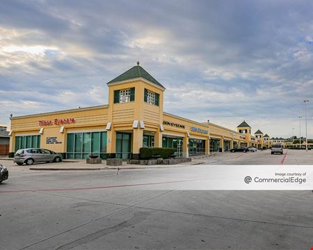 Retail space for Rent at 4070 North Belt Line Road in Irving