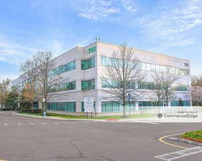 Laurel Creek Corporate Center - 750 Centerton Road