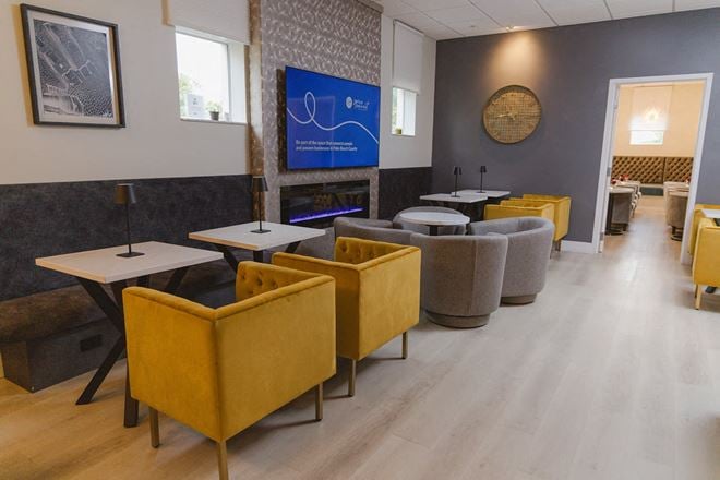 The Space Connect - Work Lounge