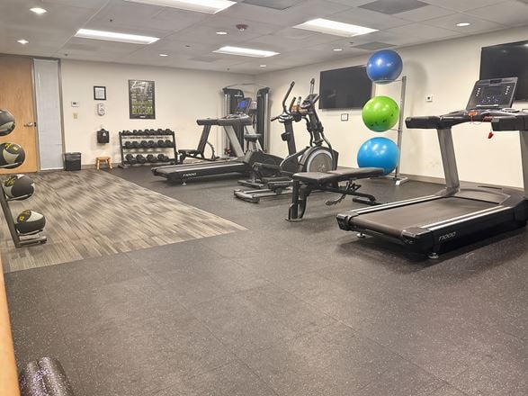 Regus - Lakewood - Wadsworth Blvd