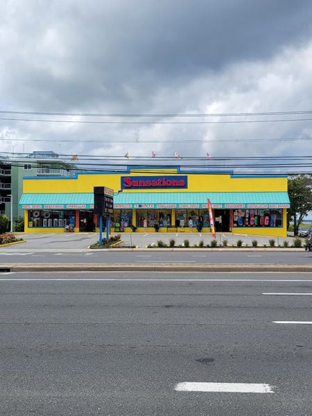 Retail space for Sale at 7605 Coastal Hwy in Ocean City