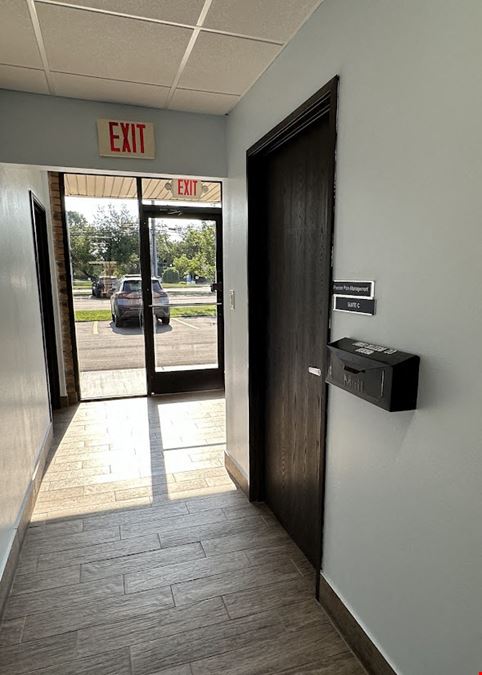 Orchard Lake Professional Plaza