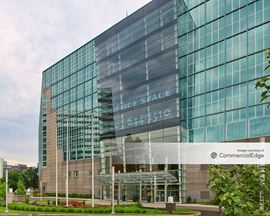 BLT Financial Center - 200 Elm Street