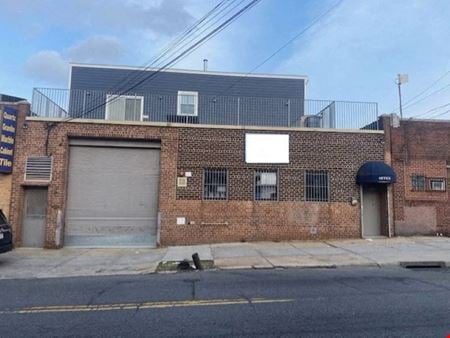 Industrial space for Rent at 3731 58th St in Woodside