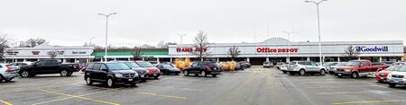Downers Grove Plaza | In-line & Outparcel Opportunities - Downers Grove